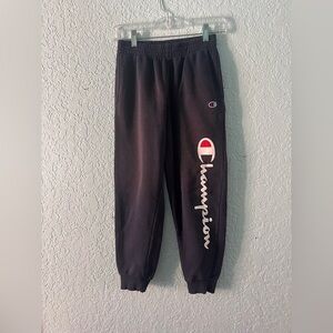 Champions kid’s fleece joggers - size Medium